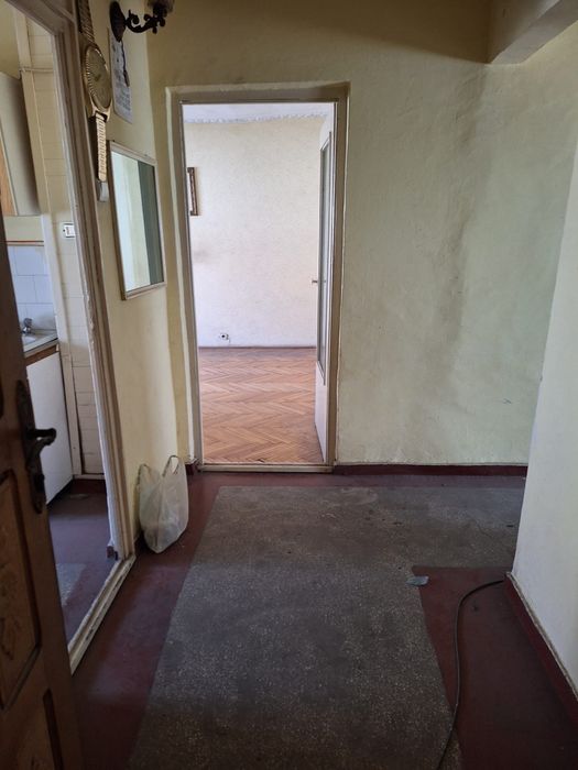 Vand apartament 4 camere