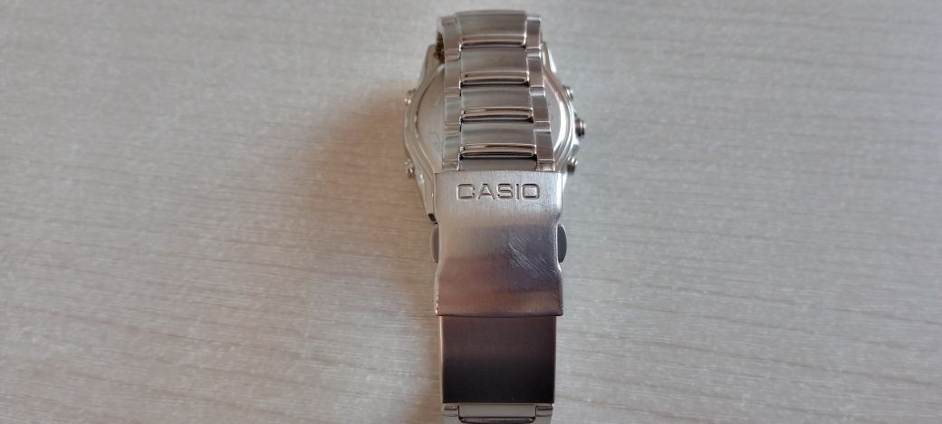 Мъжки часовник Casio Edifice EFA-120
