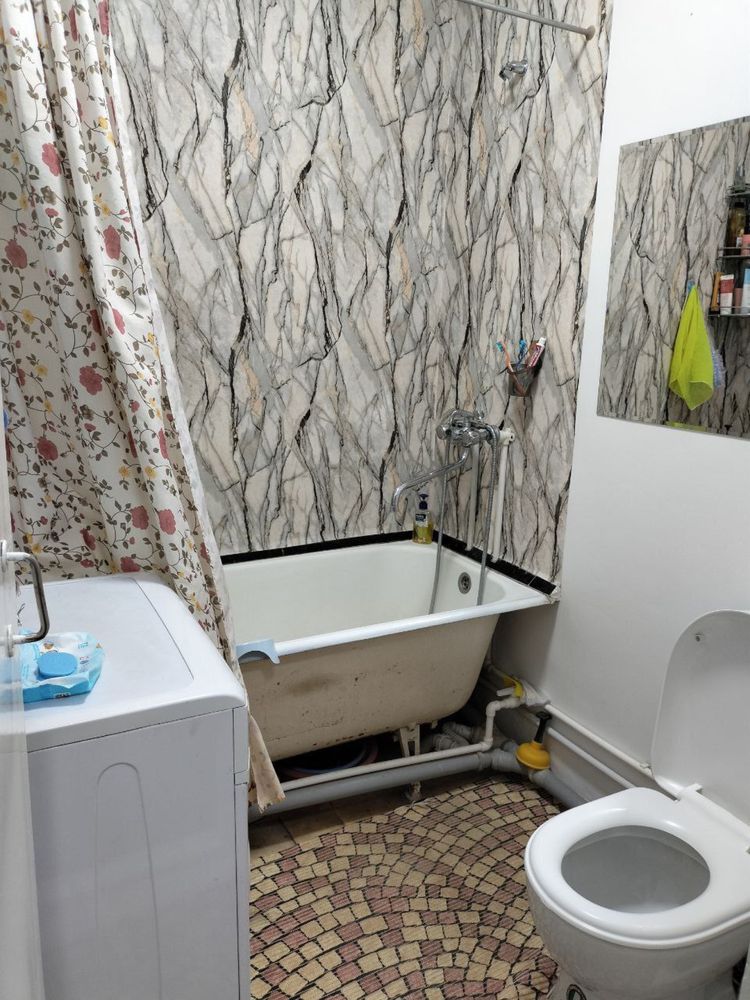 Продаётся 1 комнатная квартира,Юнусобад16,можно под ипотеку,41кв.м.