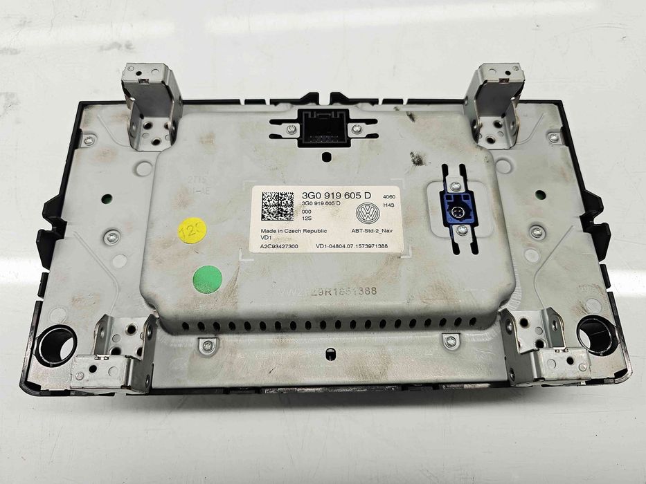 Radio CD cu navigatie Volkswagen Passat B8 (3G2) [Fabr 2015-prezent]