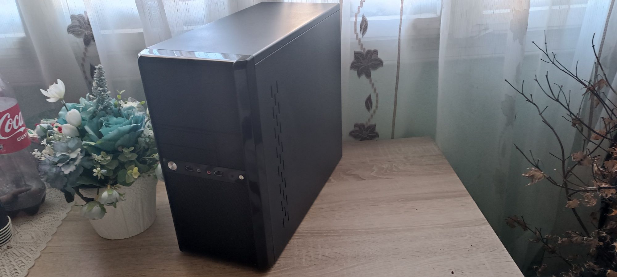 PC gaming Intel i5_6600 și rx 580 8 GB  ddr4  32gb că nou