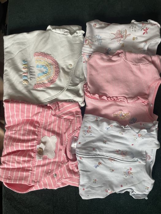 Бебешки лот за момиче 0-3м ромпъри и бодита на next и mayoral