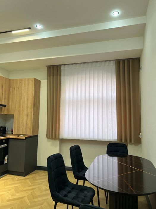 To'liq  jalyuzi o'rnatish xizmati - buyurtma asosida