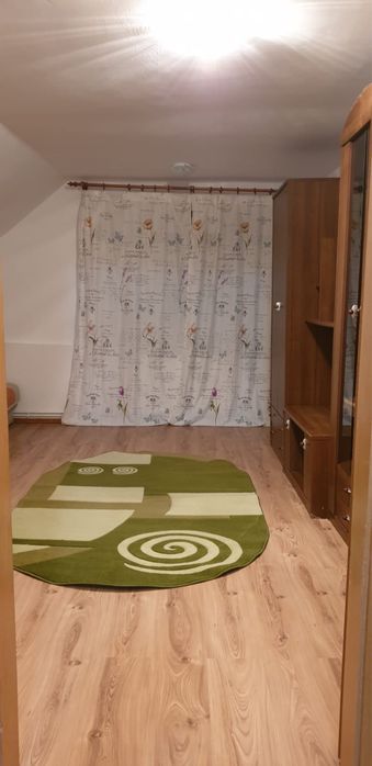 Inchiriez casa (zona str oasului) pret 650