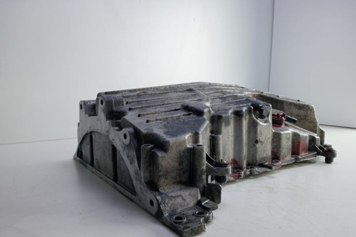 Baie ulei   cu senzor 2.5 tdi 070103603 Volkswagen VW Transporter T5