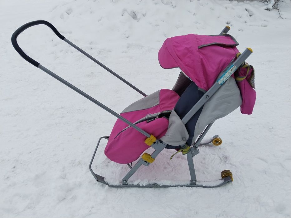 Санки-коляска с перекидной ручкой