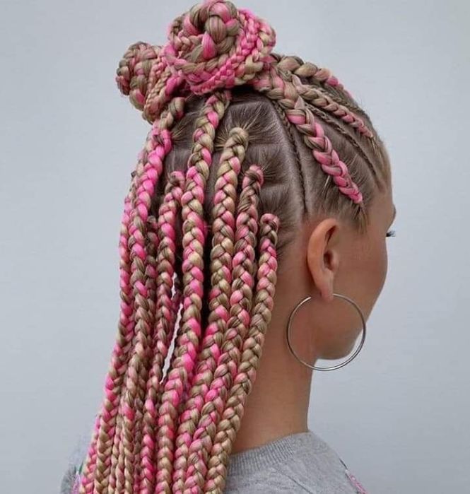 Codita Afro cu extensii si fara