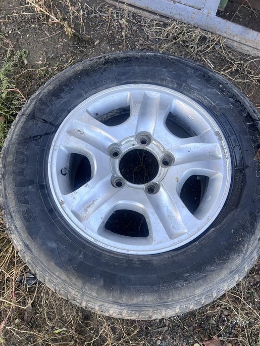 продам зимние колеса в сборе стояли на лексус 470