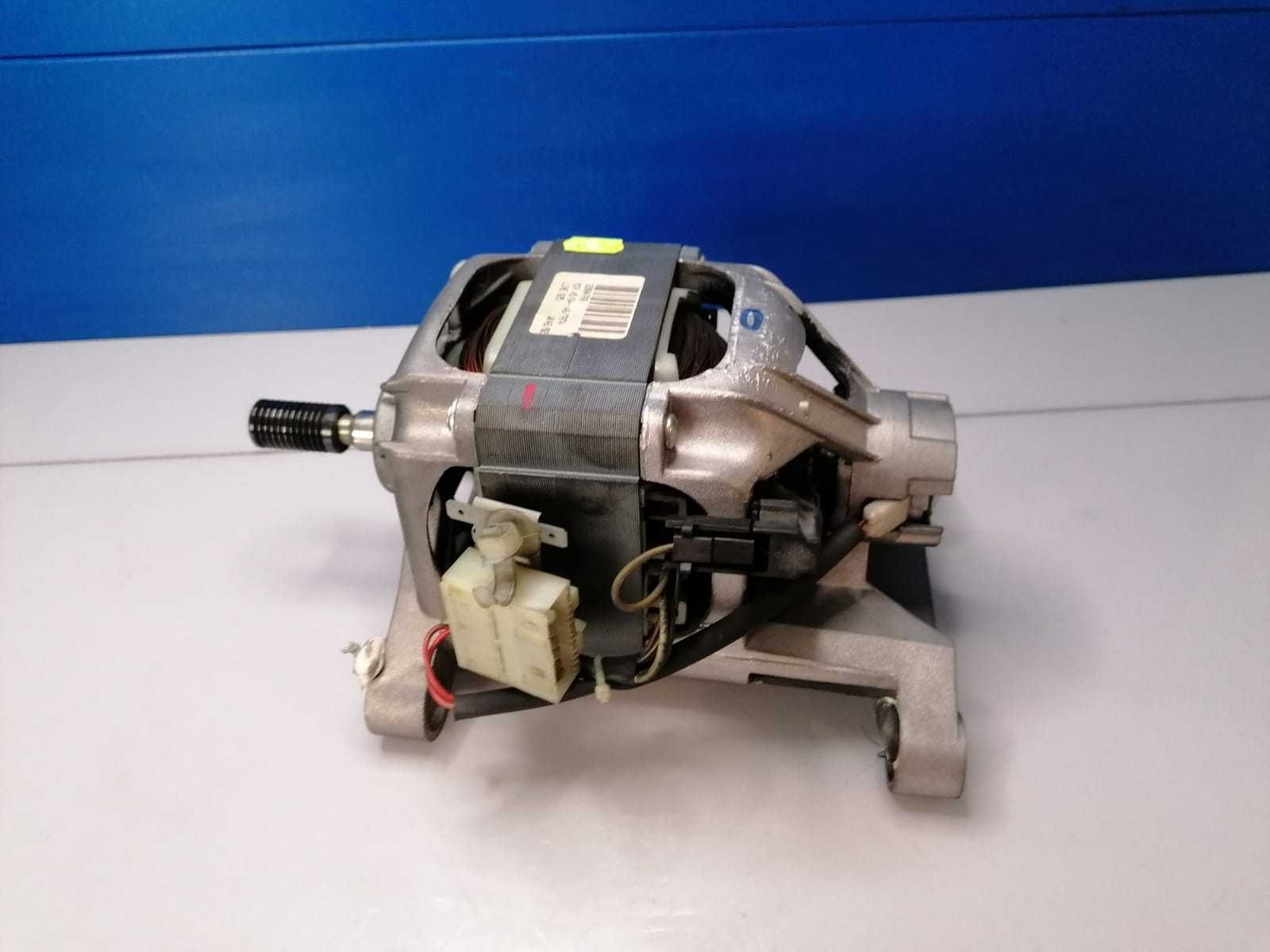 Motor masina de spalat Whirlpool, ax lung mufa cu 6 pini/C76