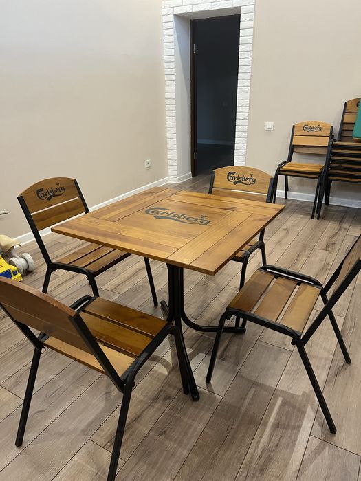 Комплект стол и стулья