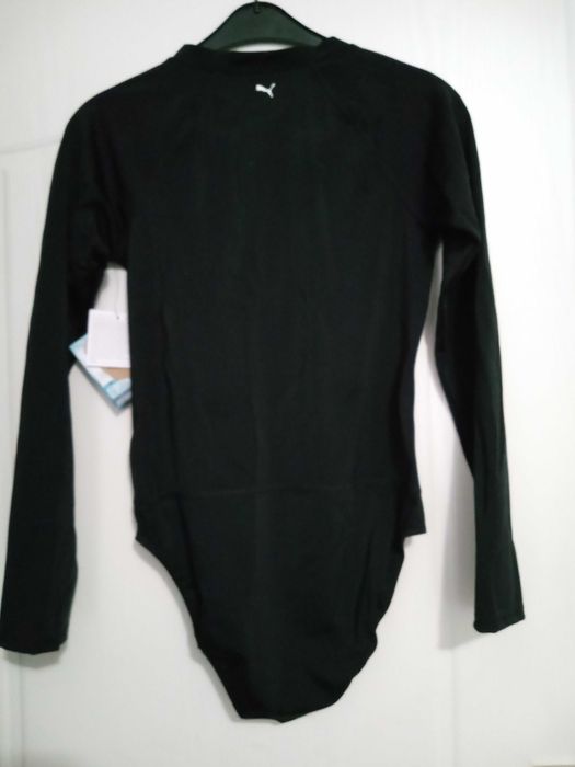 Costum de baie cu mânecă lungă