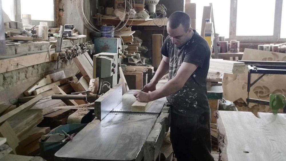 Мебельщик для сборки и разборки мебели любых конструкций!