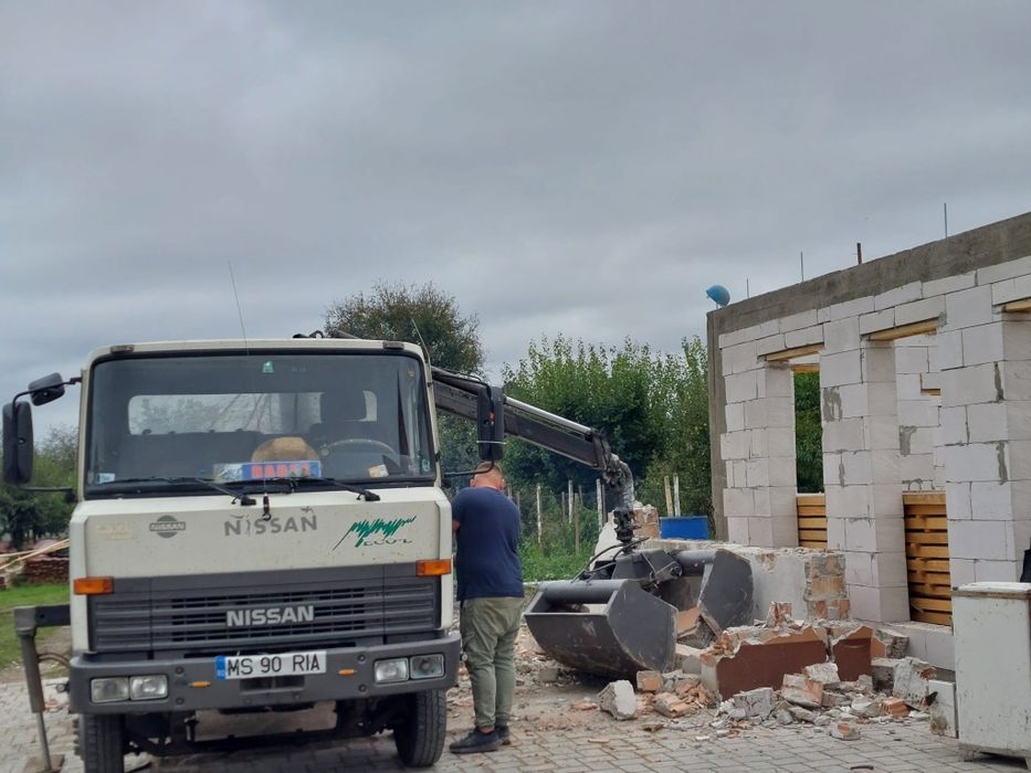 Cupa macara hidraulica