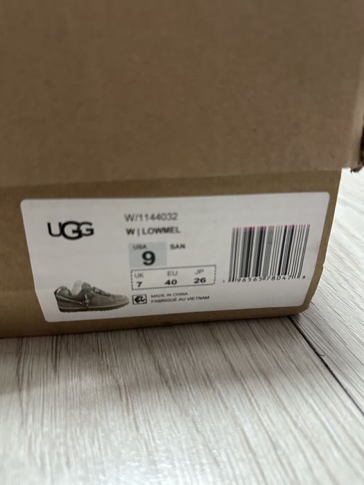 ugg lowmel 40 noi