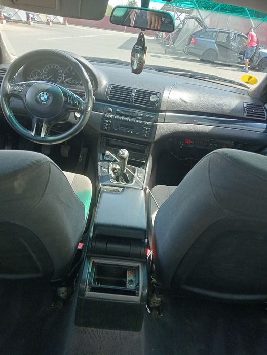 Pentru desmembrat BMW e46 2.0 dizel mai multe detalii in privat