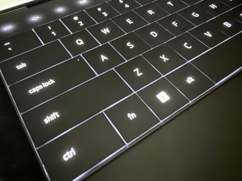 Dell XPS 9320 Plus/ i7-1260P/ 16 RAM/512 SSD/13.4" FHD+ Touch/КАТО НОВ