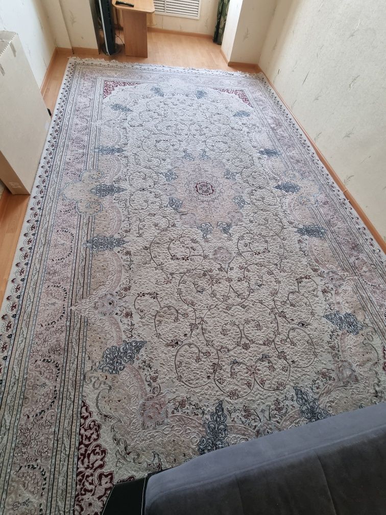 Кілем сатылады жақсы жағдайда