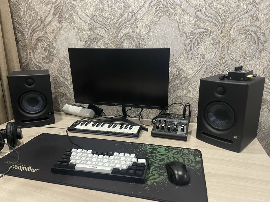 Студийные мониторы(колонки) PreSonus Eris E5