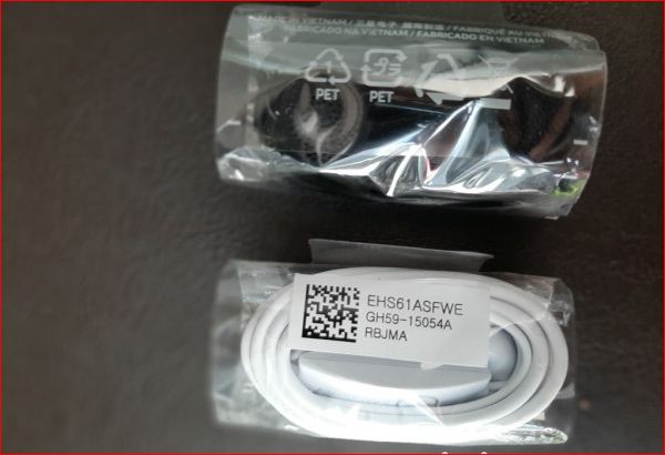 Casti cu microfon originale Samsung model ehs61asfwe hands-free noi