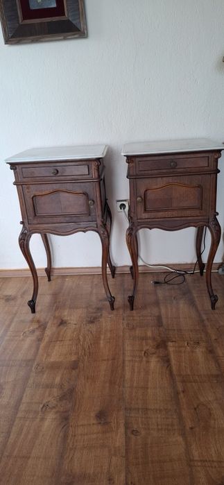 Барокови нощни шкафчета