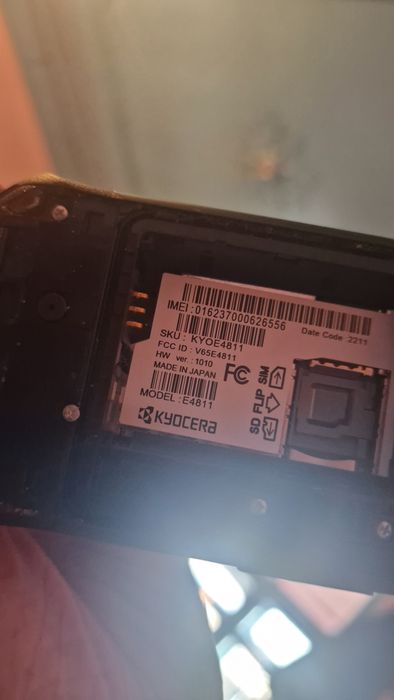 Kyocera duraxv extreme e Lte 4811.