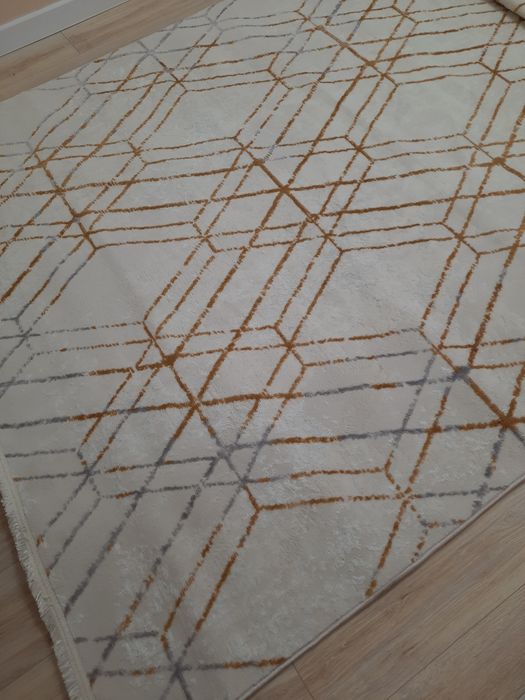 Ковер 200 на 300