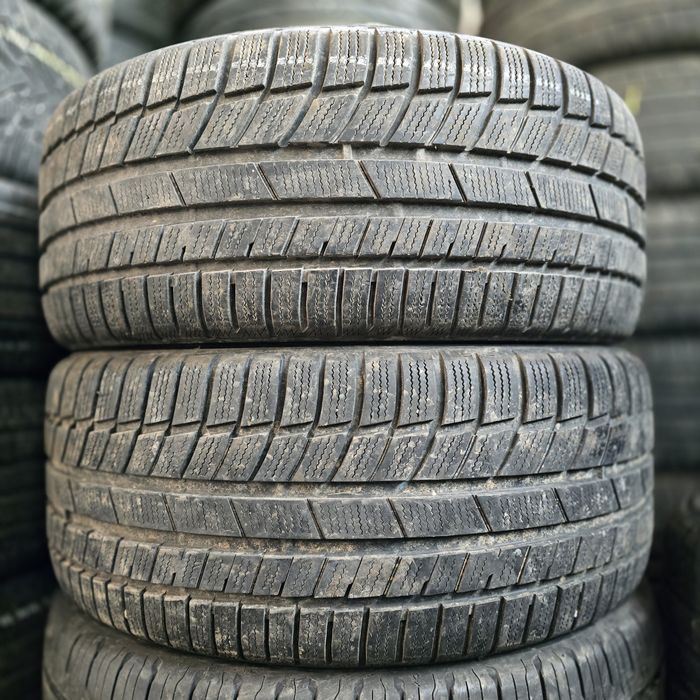 2x 235/45/18 M+S TOYO Stare excelentă