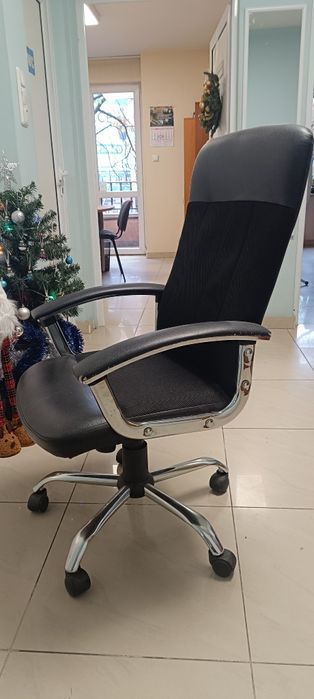 Подарявам Столове 4 броя ...