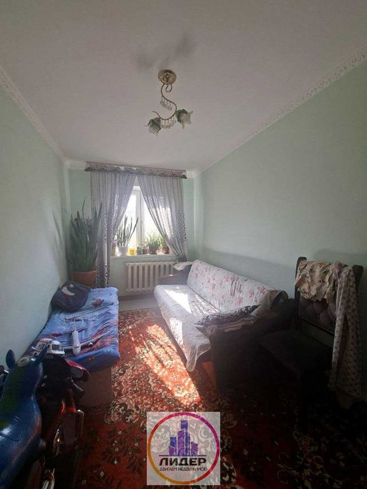 3х комнатная квартира на районе Партсъезда