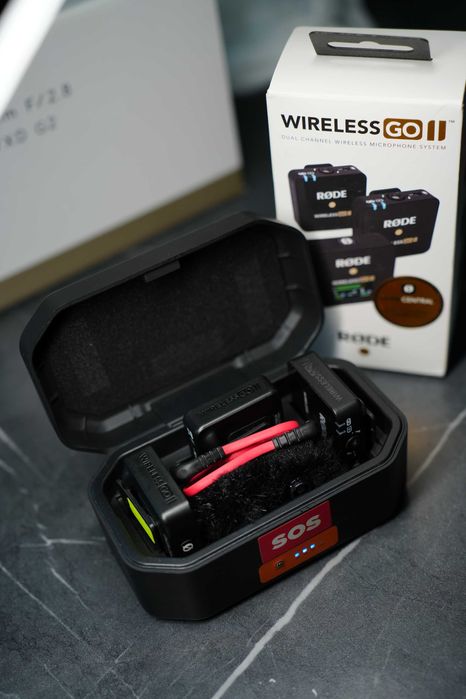 Lavaliere Rode Wireless Go II 2 persoane si carcasa cu baterie externa