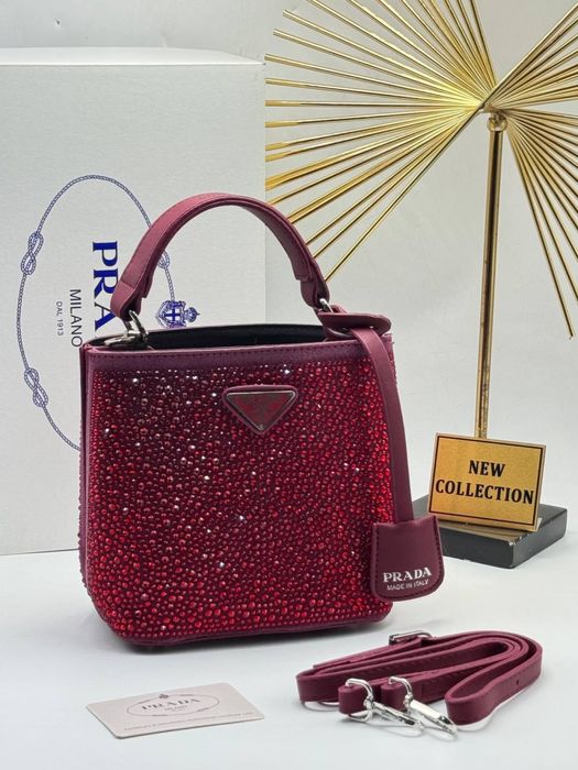 Дамска чанта Prada