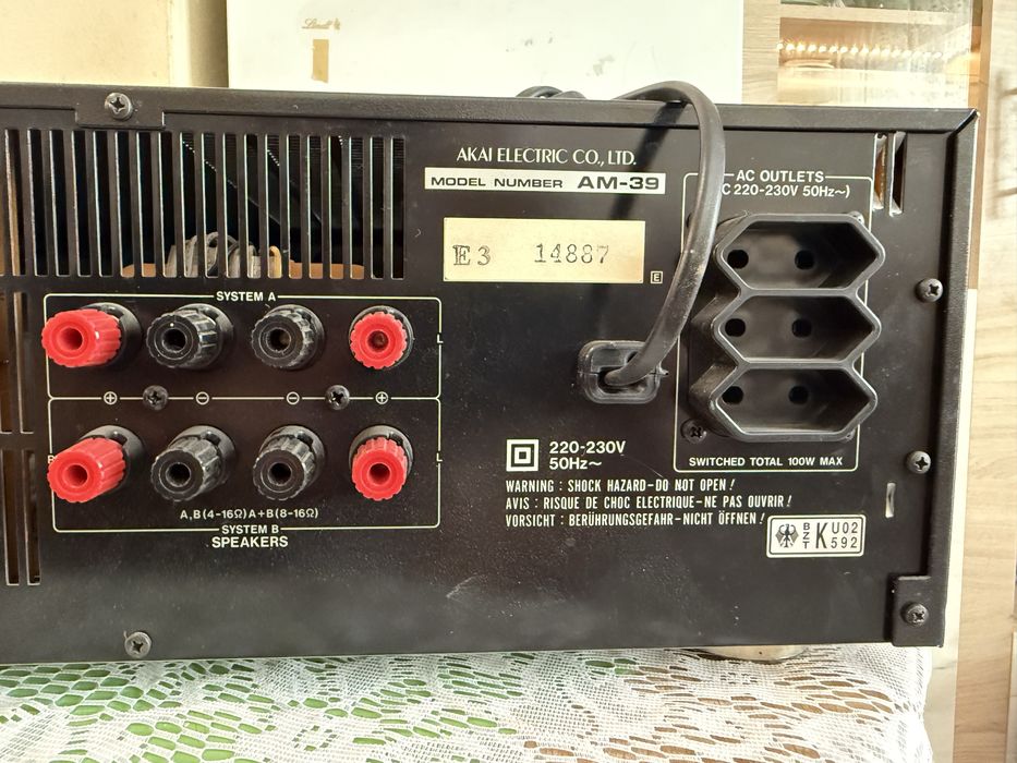 Akai Акаи AM-39. Стерео усилвател