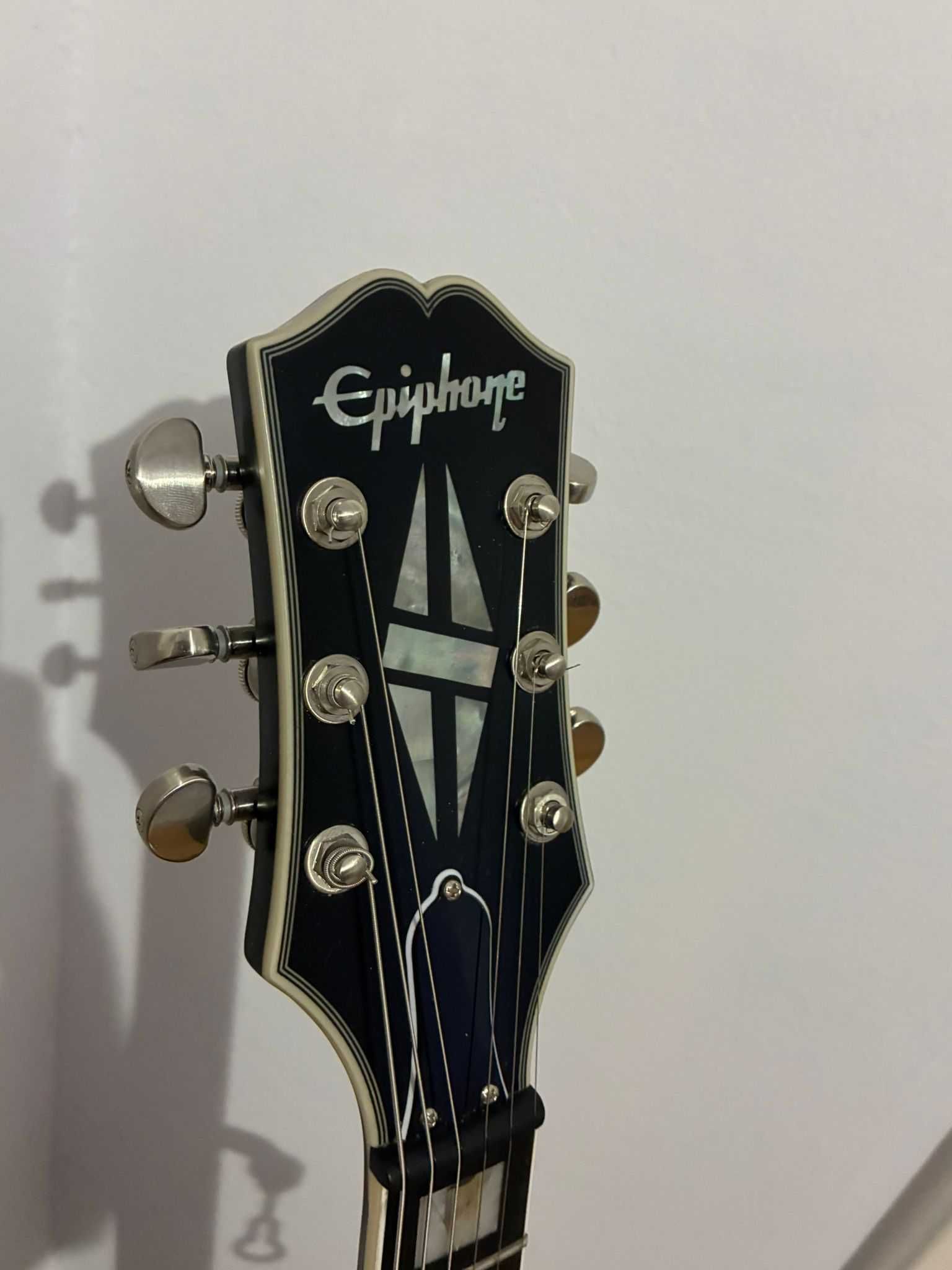 Vand Epiphone Les Paul Prophecy in stare excelenta