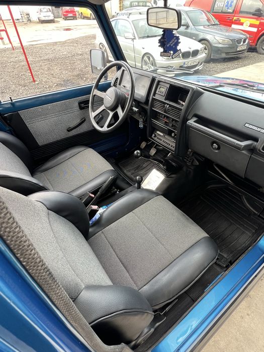 Suzuki samurai modelul japonez stare originala 100% 35243 km reali !!!