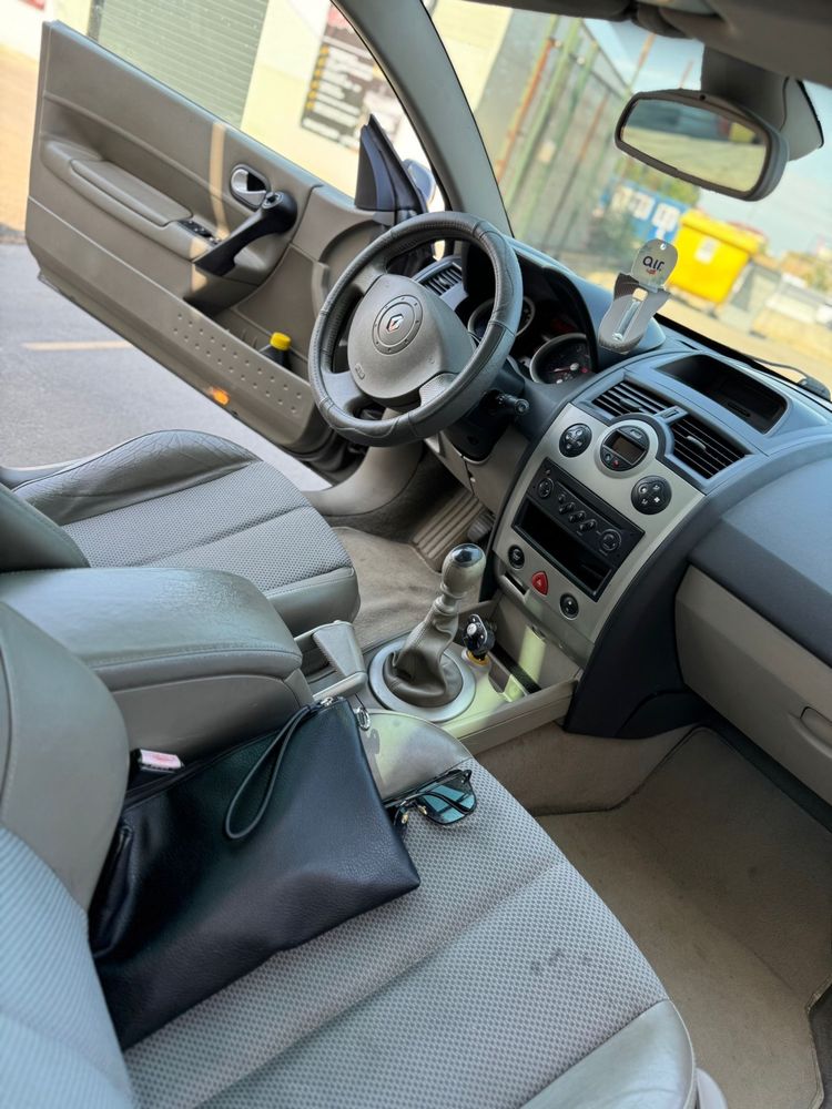 Renault megane cabrio 1,9 dci 131cp harman