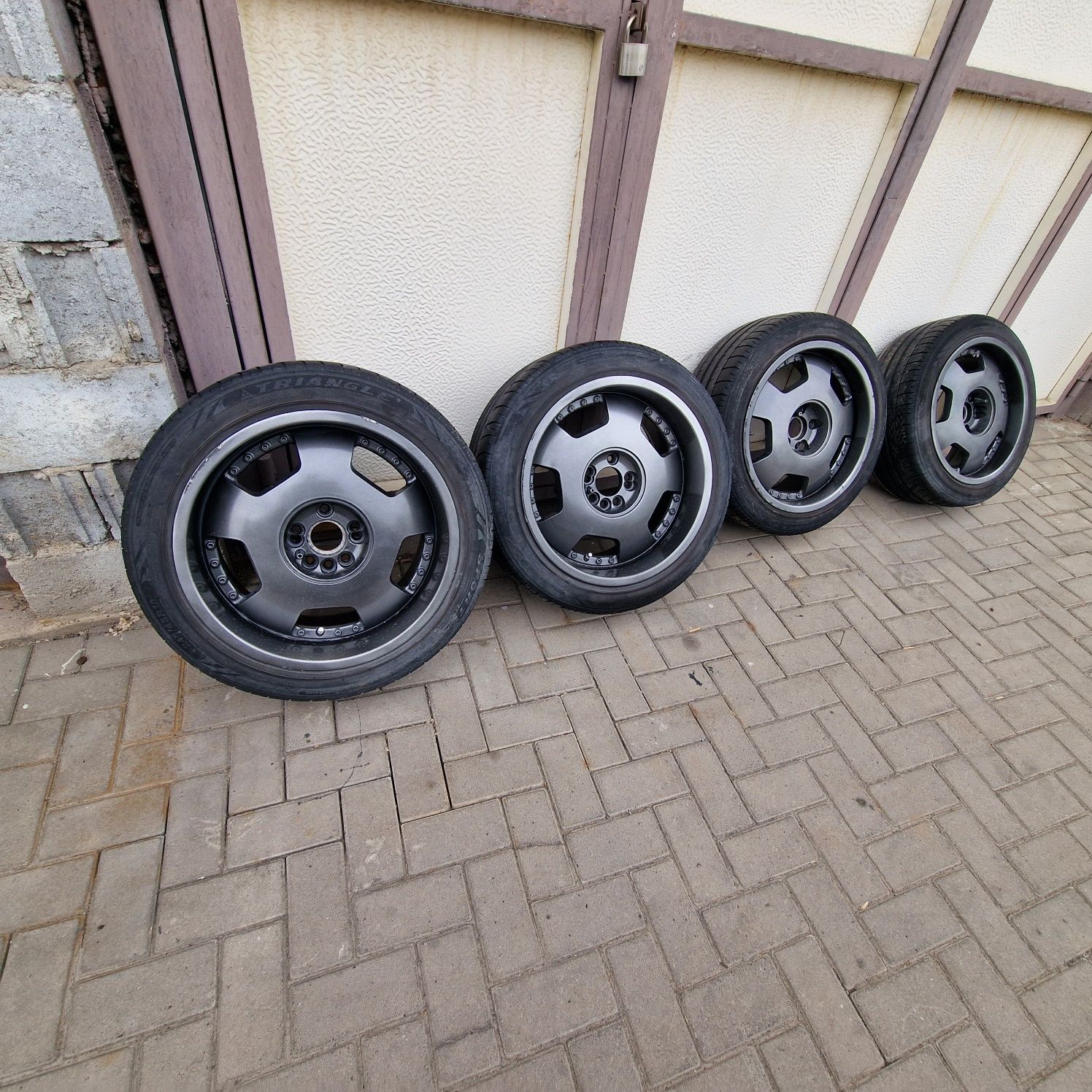 Продам диски R18