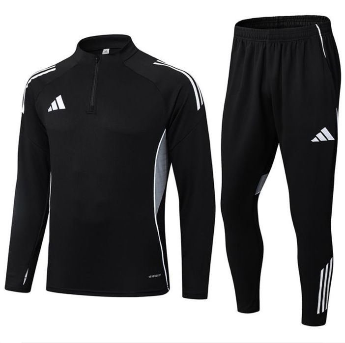 Adidas спортивный костюм