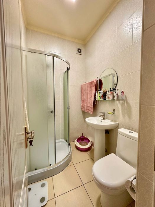 Срочно продается 4х комнатная квартира новостройка Паркентский рынок