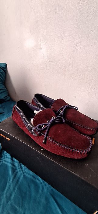 Pantofi eleganti