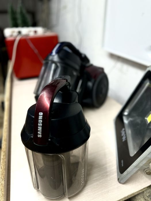 Пылесос сатылады 1-фильтр запасқа қосып береміз