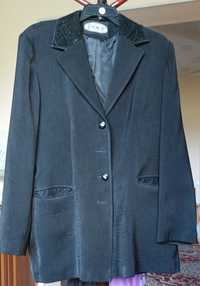 Женский  пиджак размер: 48-50