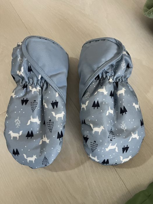 СУПЕР ЦЕНА!!! Детски космонавт + подарък апрески и ръкавички