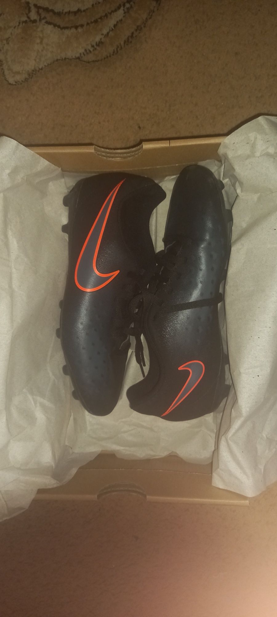 Бутонки Nike Magista