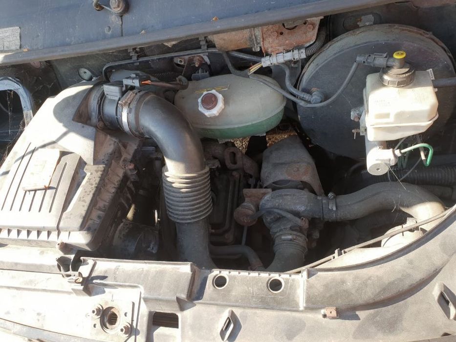 Dezmembrez Nissan Interstar motor 3.0dci 100kw 136cp ZD3a cutie de viteze 6+1 injector caseta de direcție chit schimbare volan usa culisanta dezmembrări piese Opel movano Renault Master