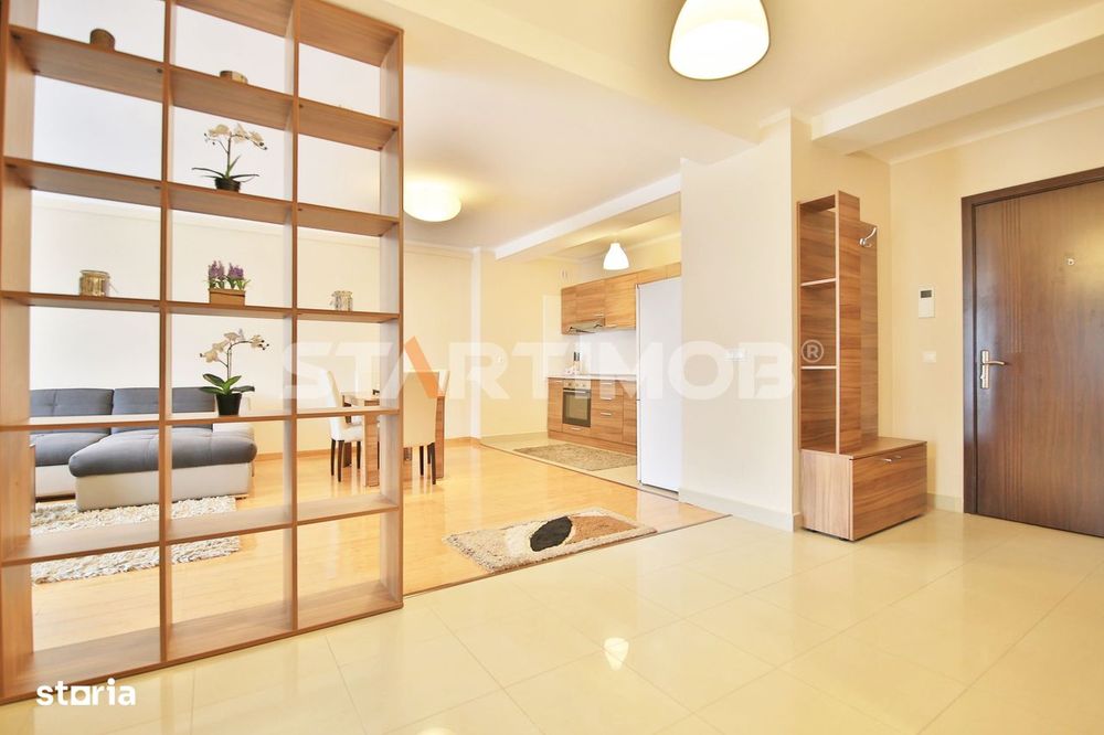 Apartament mobilat Central cu parcare