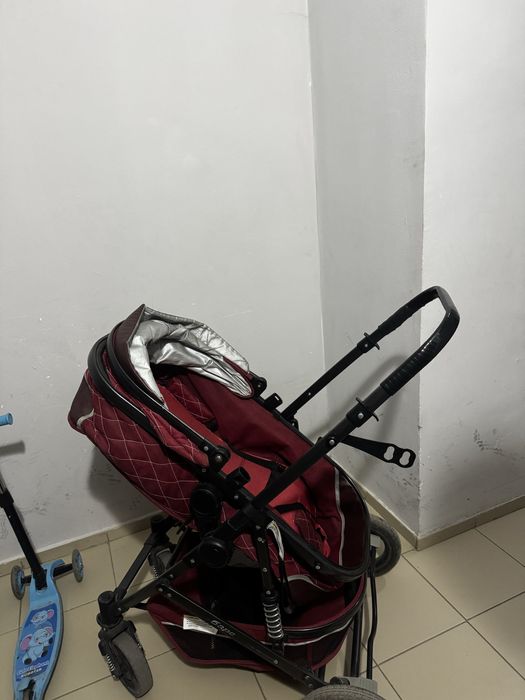 Продам детскую коляску