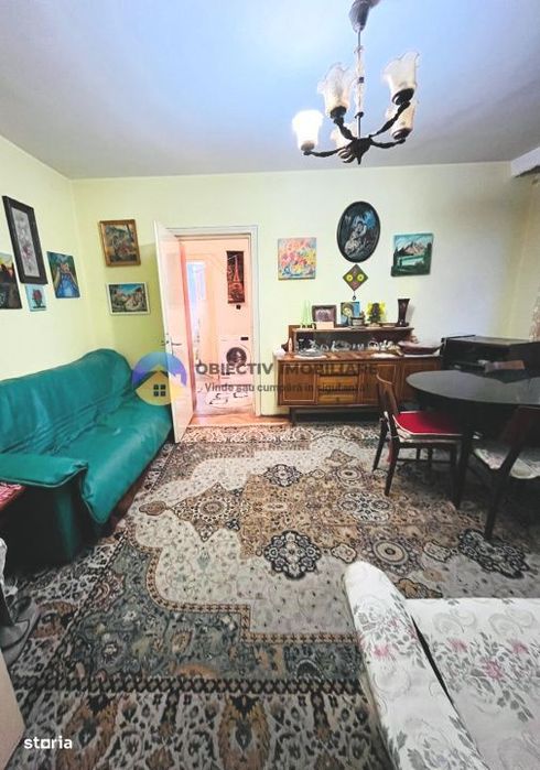 Apartament 3 camere de vanzare – Bld. Decebal