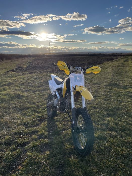 Moto-Cross 125cc3