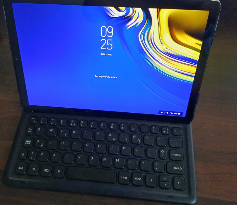 Samsung TAB S4 таблет, Аmoled, клавиатура, S pen, перфектен