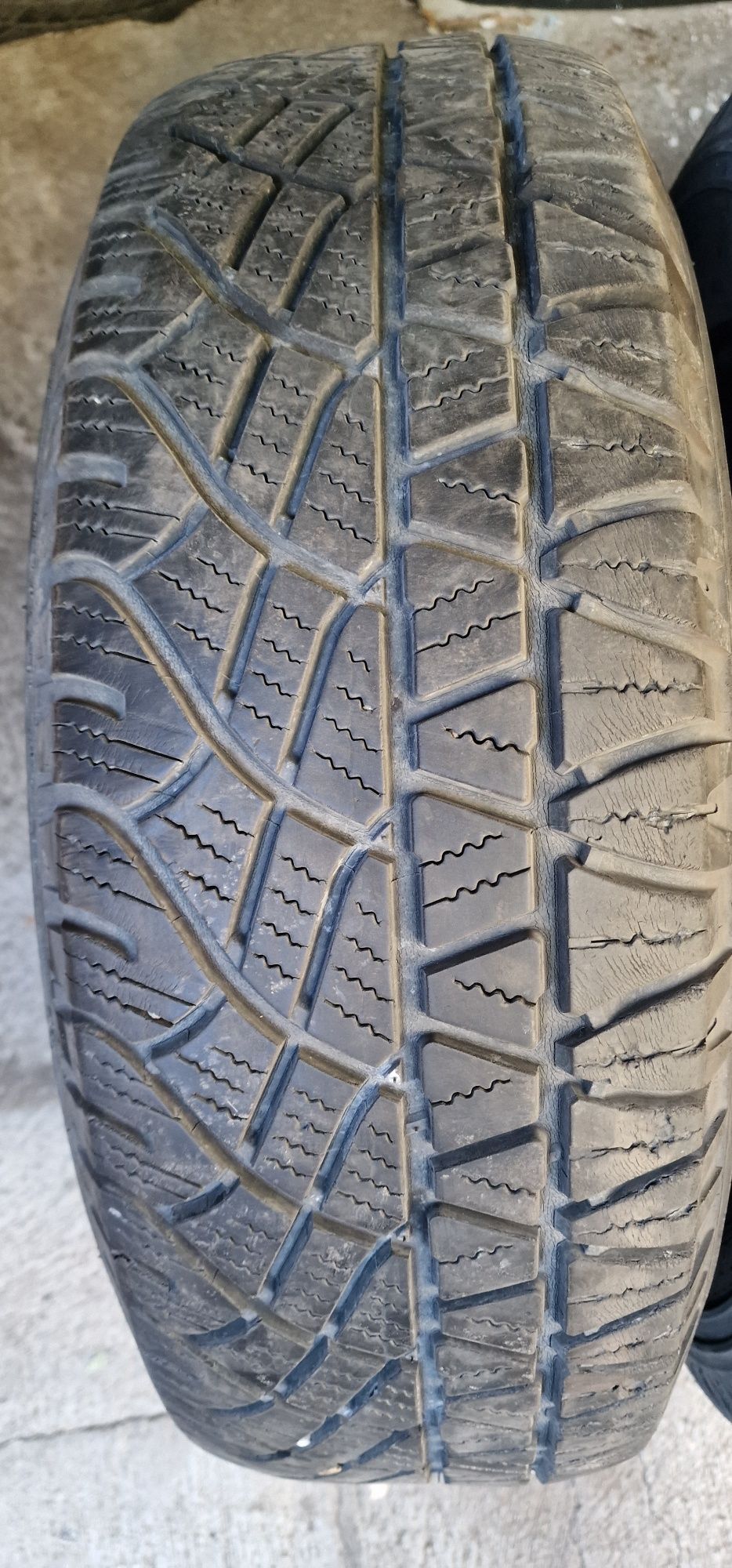 225/65/17 Michelin Latitude Cross